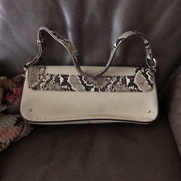 Burberry, stunning canvas and snake embossed crossbody/clutch, handbag - Picture 7 of 9